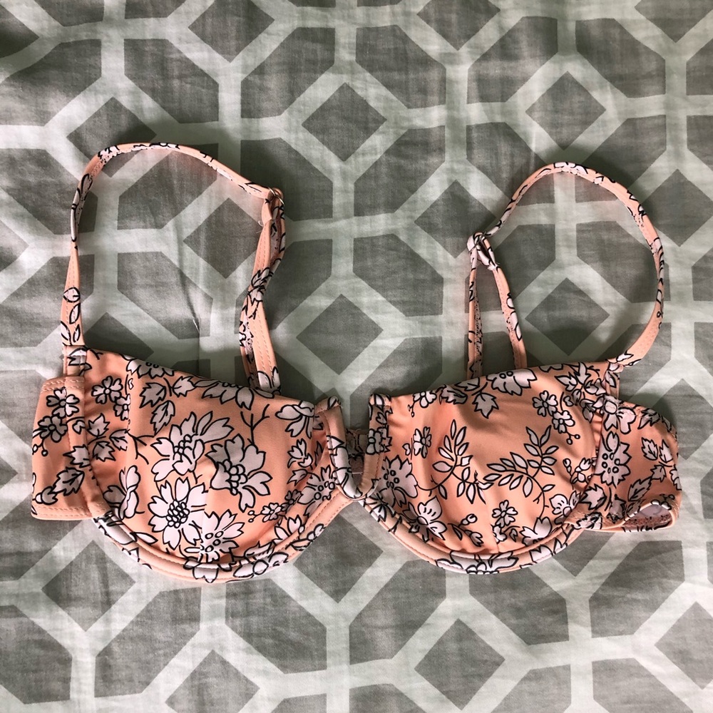 Floral Print Underwire Bikini Top